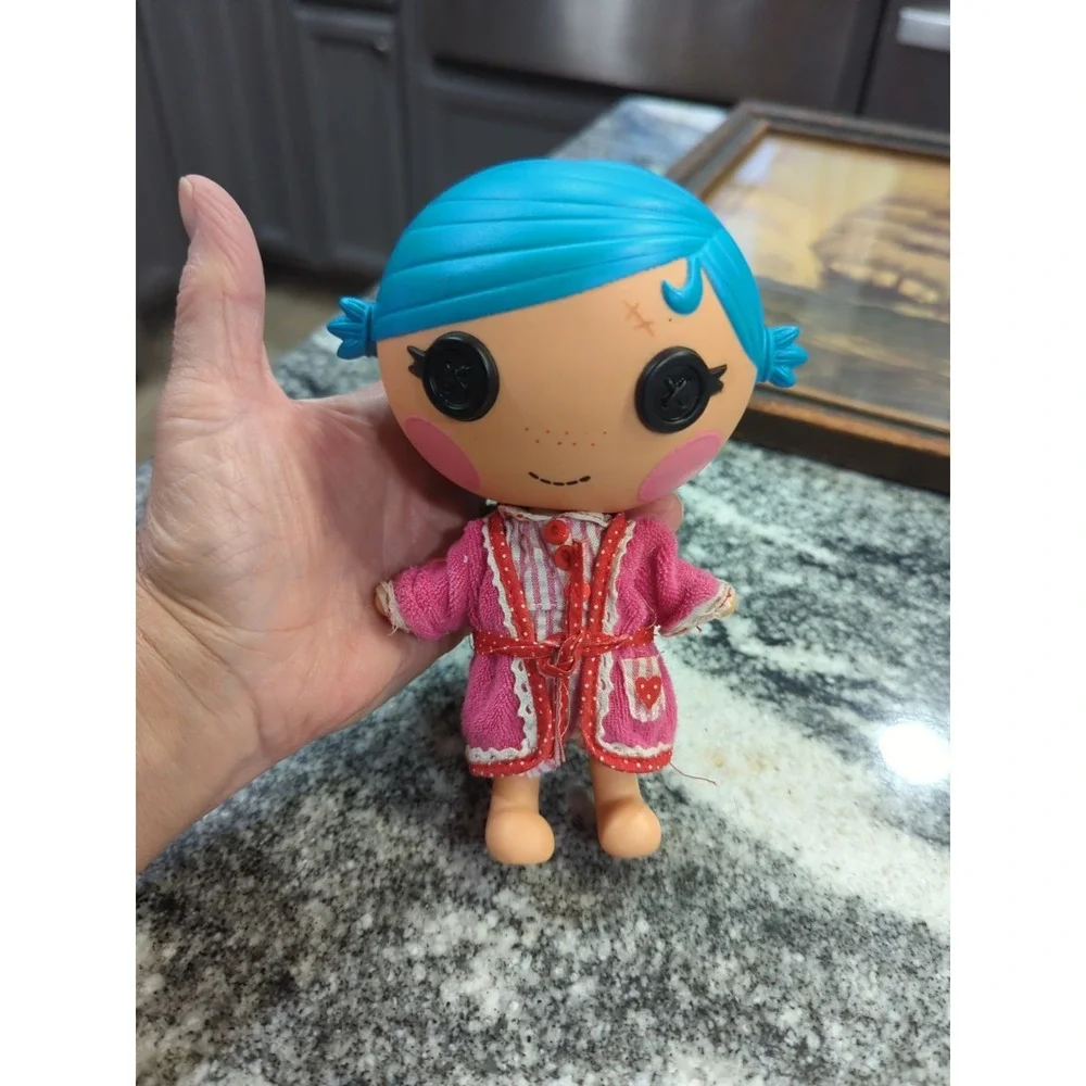Lalaloopsy Littles Stumbles Bumps 'N' Bruises 7" Doll in Pink Robe 2007 - Picture 1 of 5